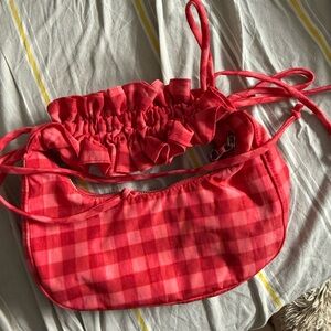 NWT BAGGU MINI RUFFLE CRESCENT BAG